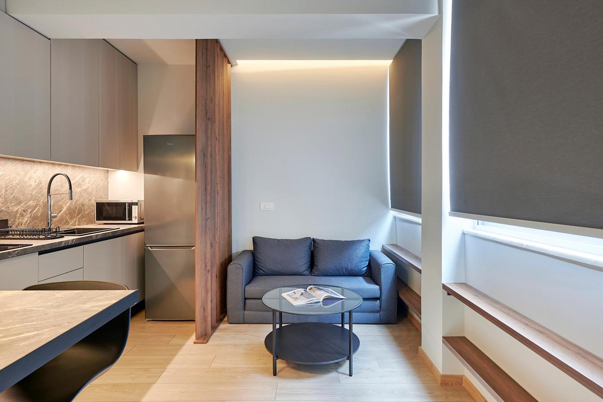 City-Center Apartment In Vibrant Monastiraki, Афины Экстерьер фото