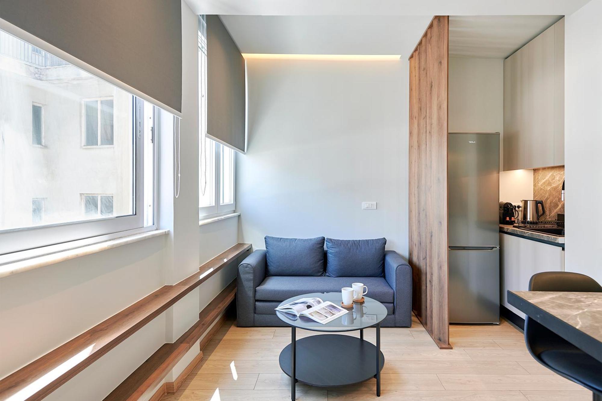 City-Center Apartment In Vibrant Monastiraki, Афины Экстерьер фото